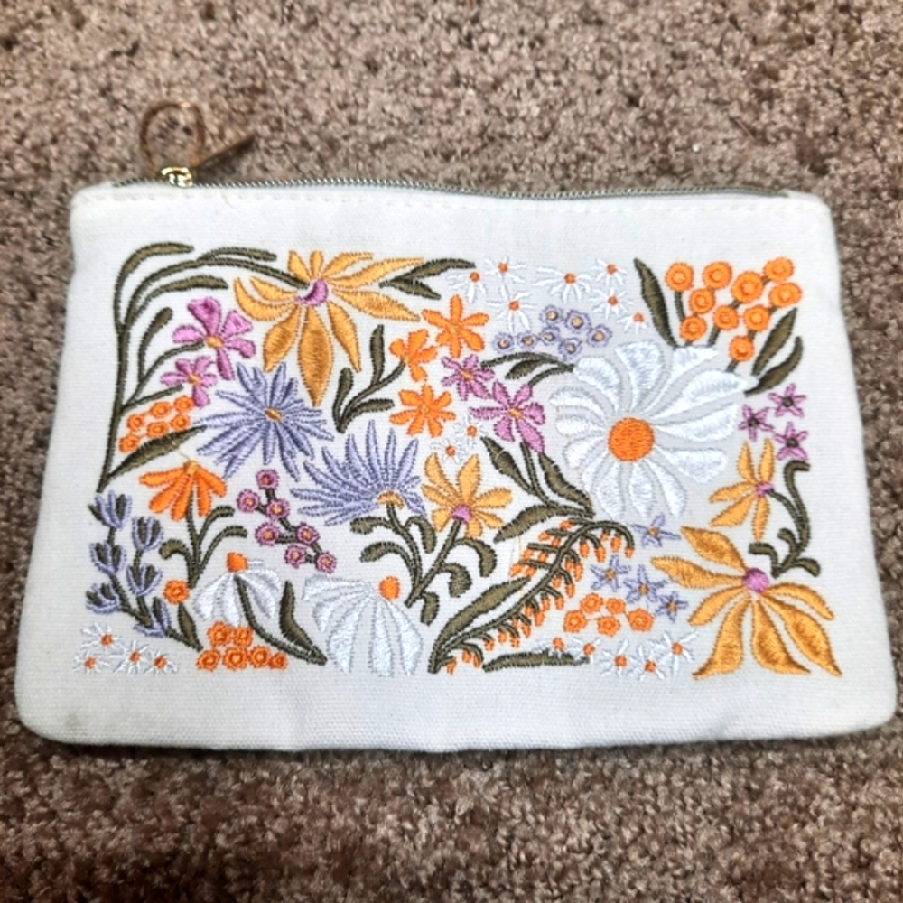 Embroidered canvas clutch purse bag